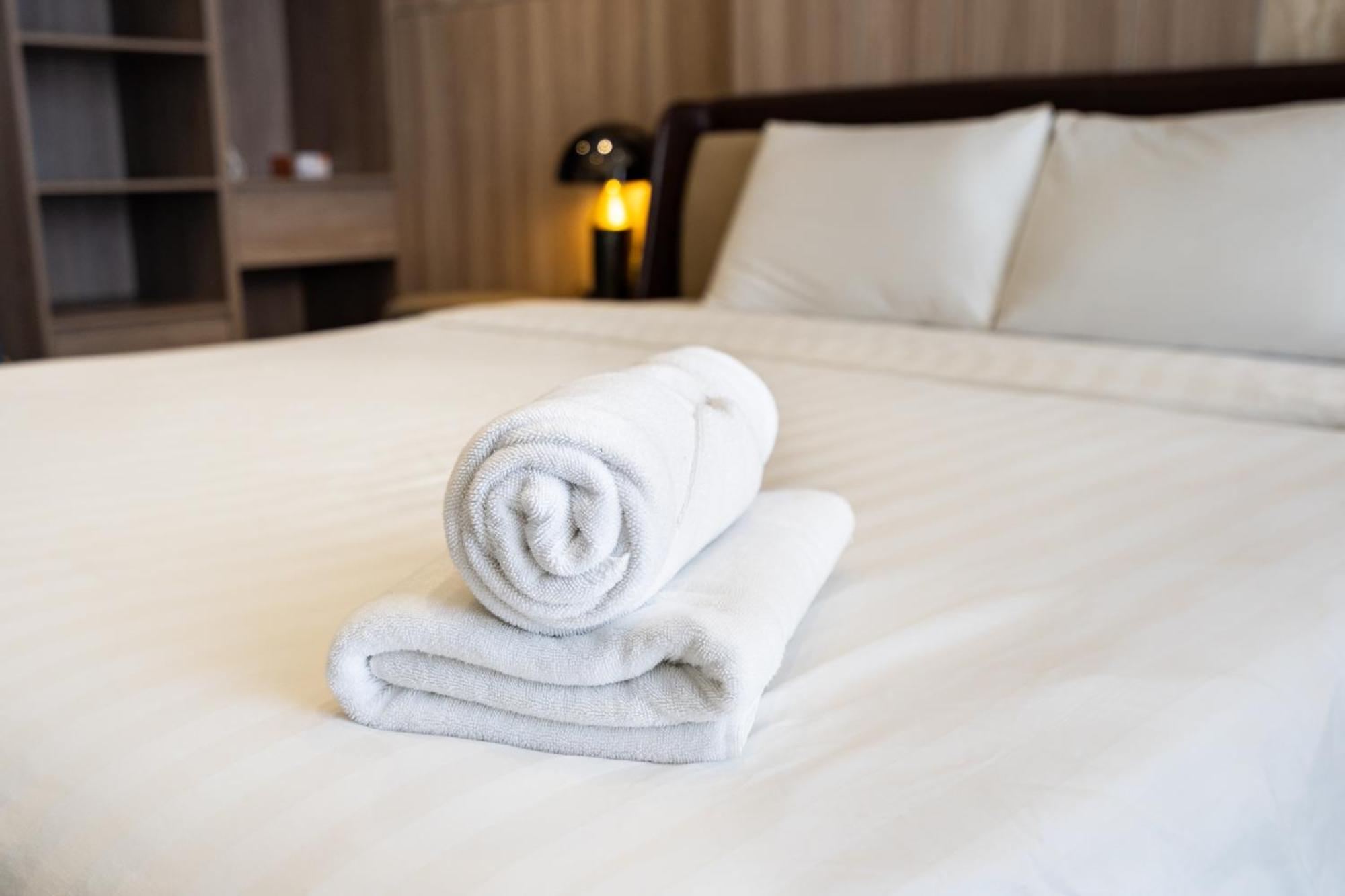 Saigon Apartments - Free City Walk Experience, Amazing Infinity Pool & Free 4G Sim Card For 3 Nights Thành Pho Ho Chí Minh Esterno foto