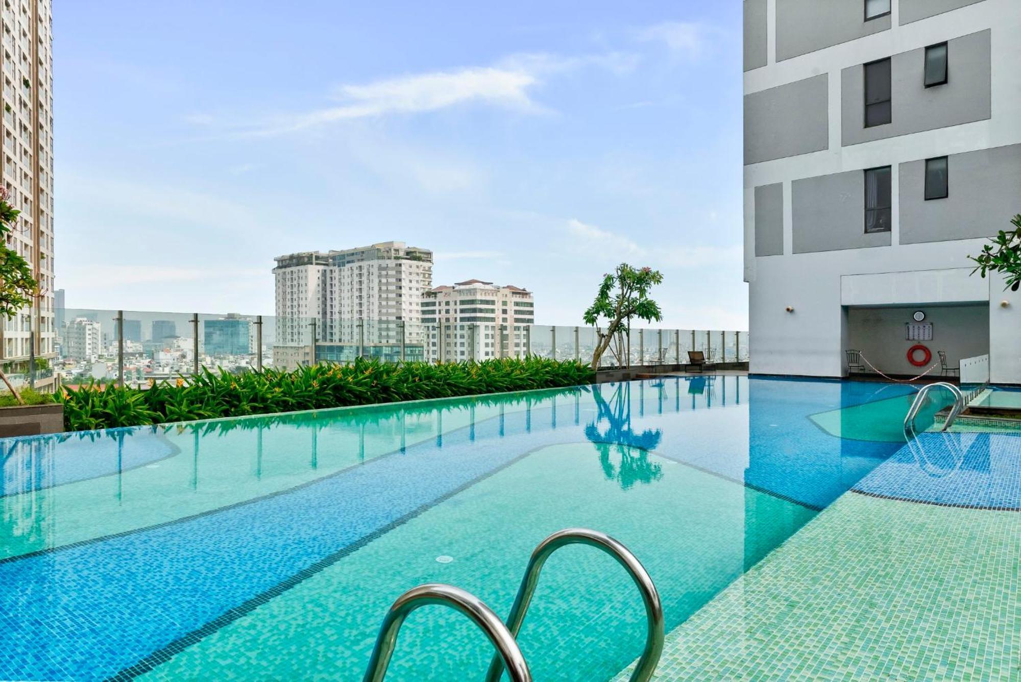 Saigon Apartments - Free City Walk Experience, Amazing Infinity Pool & Free 4G Sim Card For 3 Nights Thành Pho Ho Chí Minh Esterno foto